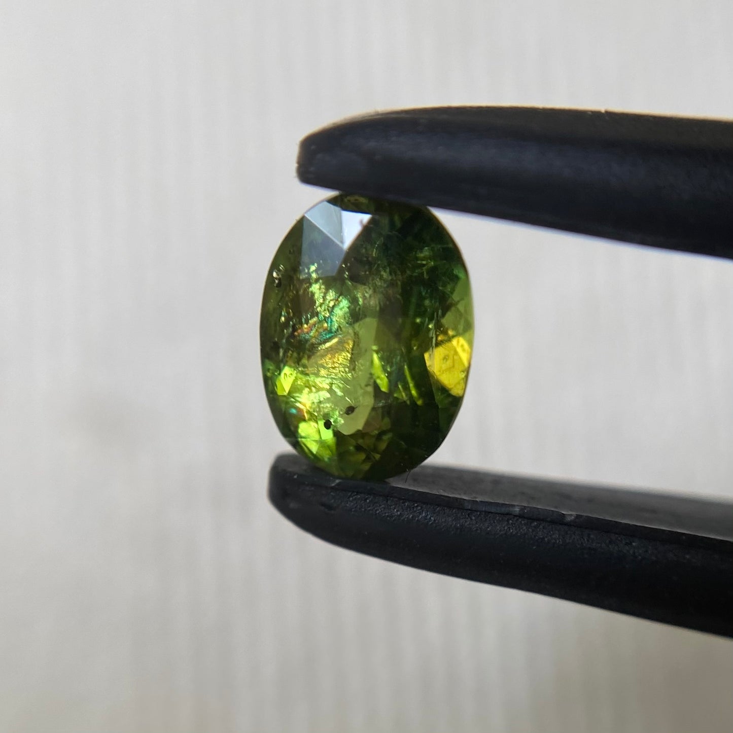 【“みどりの日”特別オークションその3】💖虹入🌈アイドクレース(ベスビアナイト)0.32ct☀️💎レイちゃん作品✨【5/1YouTubeライブご紹介作品】
