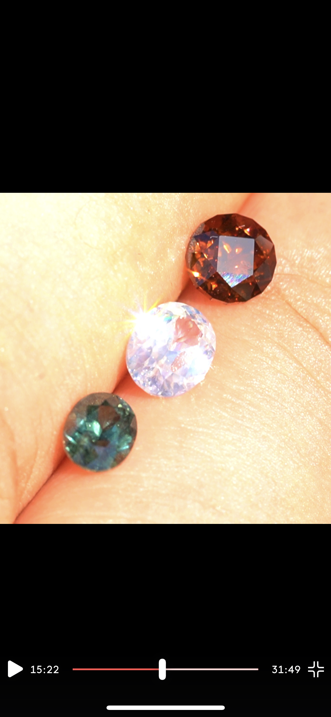 第2スタジオからご紹介✌️溢れ出る無色の煌めき✨カラーレスジルコン 1.15ct💎ピアッちゃん作品👍突如開催❗️GTJ名物【時短オークション】こちらはクーポンはごめんなさい🙏