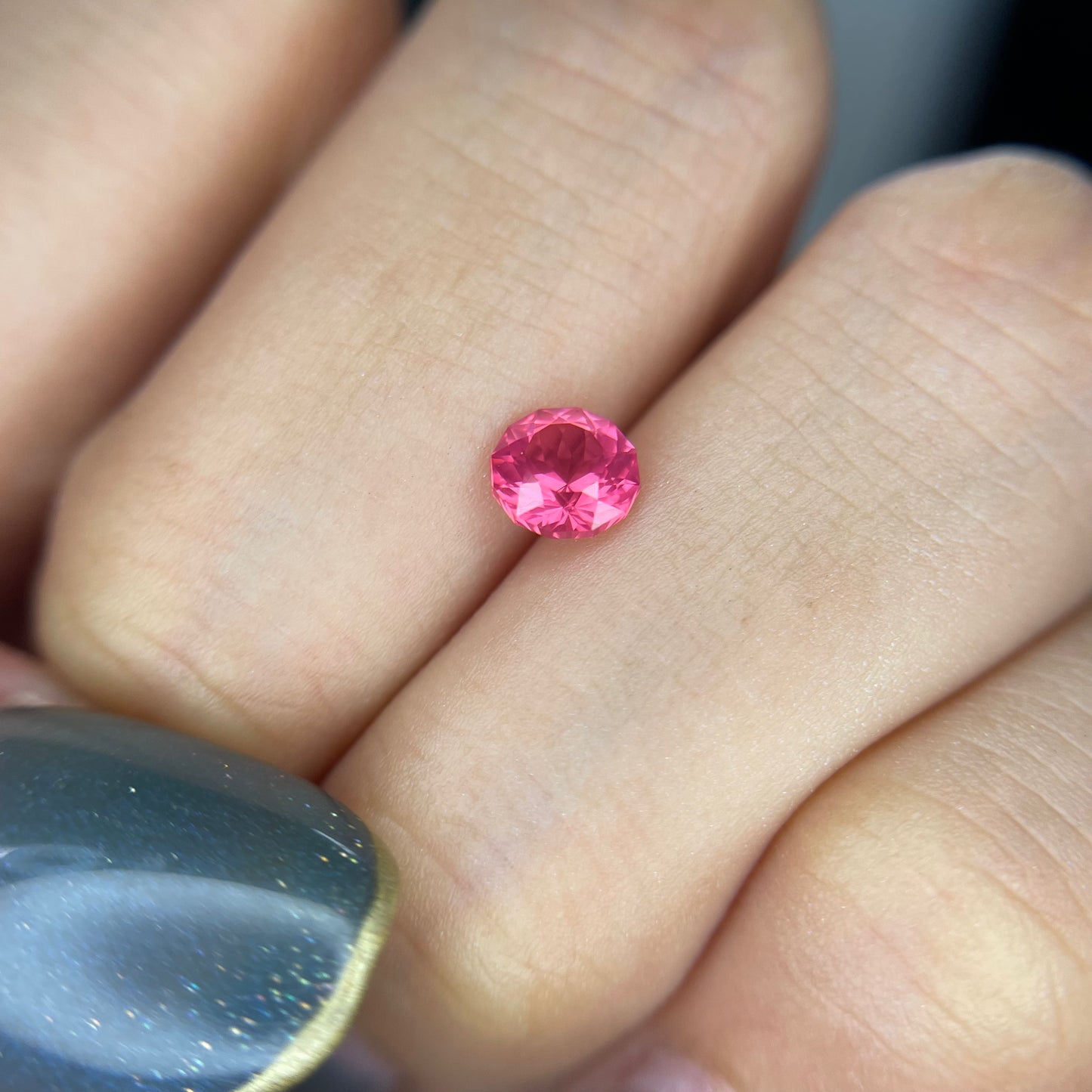 【SOLD OUT】シルキーピンク✖️ファンシーラウンド💖タンザニア産スピネル0.628ct ★ピアッちゃん作品【GTJコランダム夏祭り2022🔥】