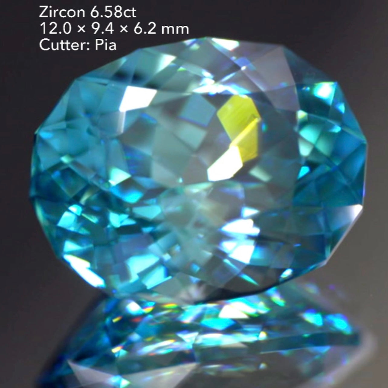 元旦22:00終了💨2022年初売りオークション❗️キタぁ〜煌くファンシーオーバル💎大粒ブルージルコン6.58ct✨ピアッちゃん作品👍