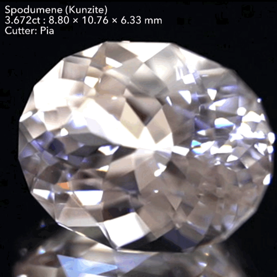 【ご当選者さま専用】まるで“クンツァイト”ではないかのような完成度👍3.672ct✨💎ピアッちゃん作品