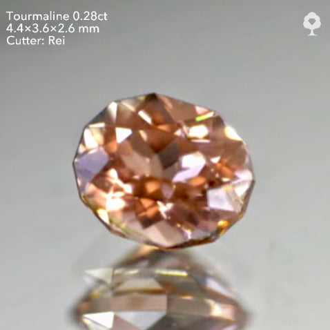 【SOLD OUT】インペリアルトルマリン0.28ct✨ピアッちゃん作品(LIVE中のお問合せ一番乗り特価でのご紹介です)