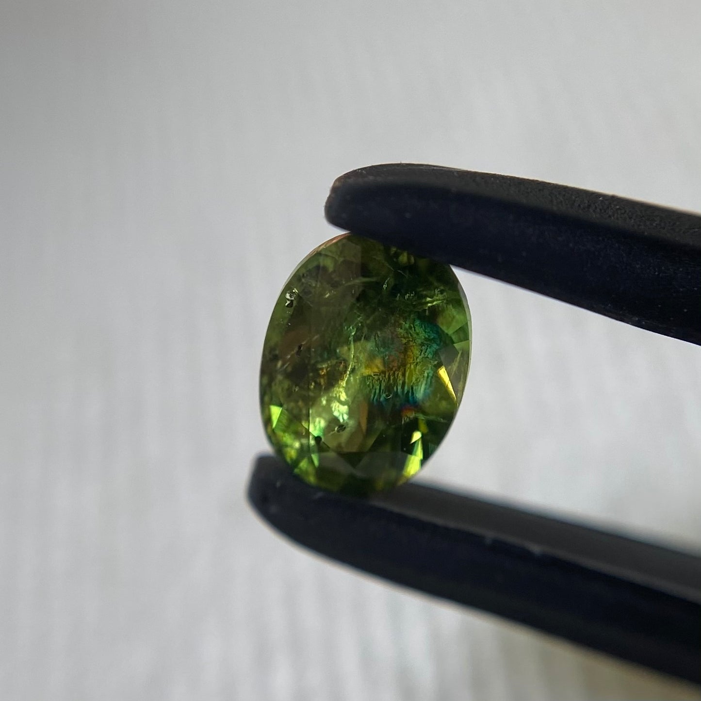 【“みどりの日”特別オークションその3】💖虹入🌈アイドクレース(ベスビアナイト)0.32ct☀️💎レイちゃん作品✨【5/1YouTubeライブご紹介作品】