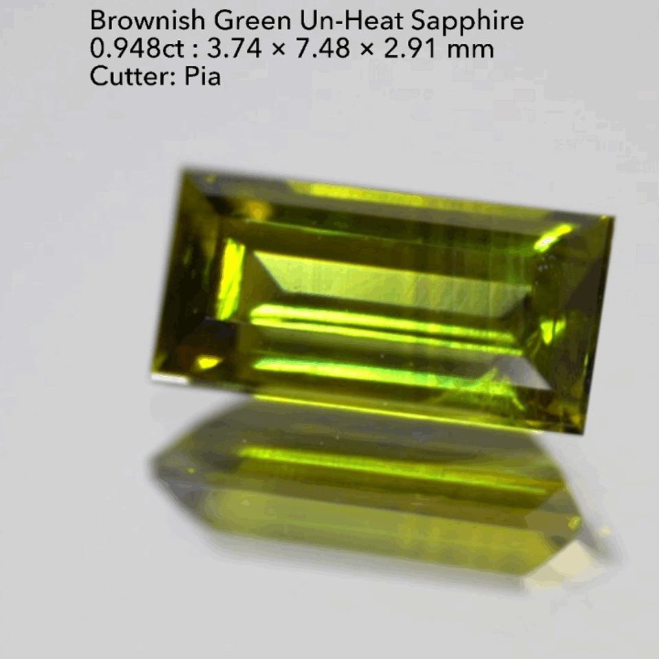 渋いカーキが鋭く煌めくバゲット✨非加熱サファイア0.948ct💎ピアッちゃん作品👍