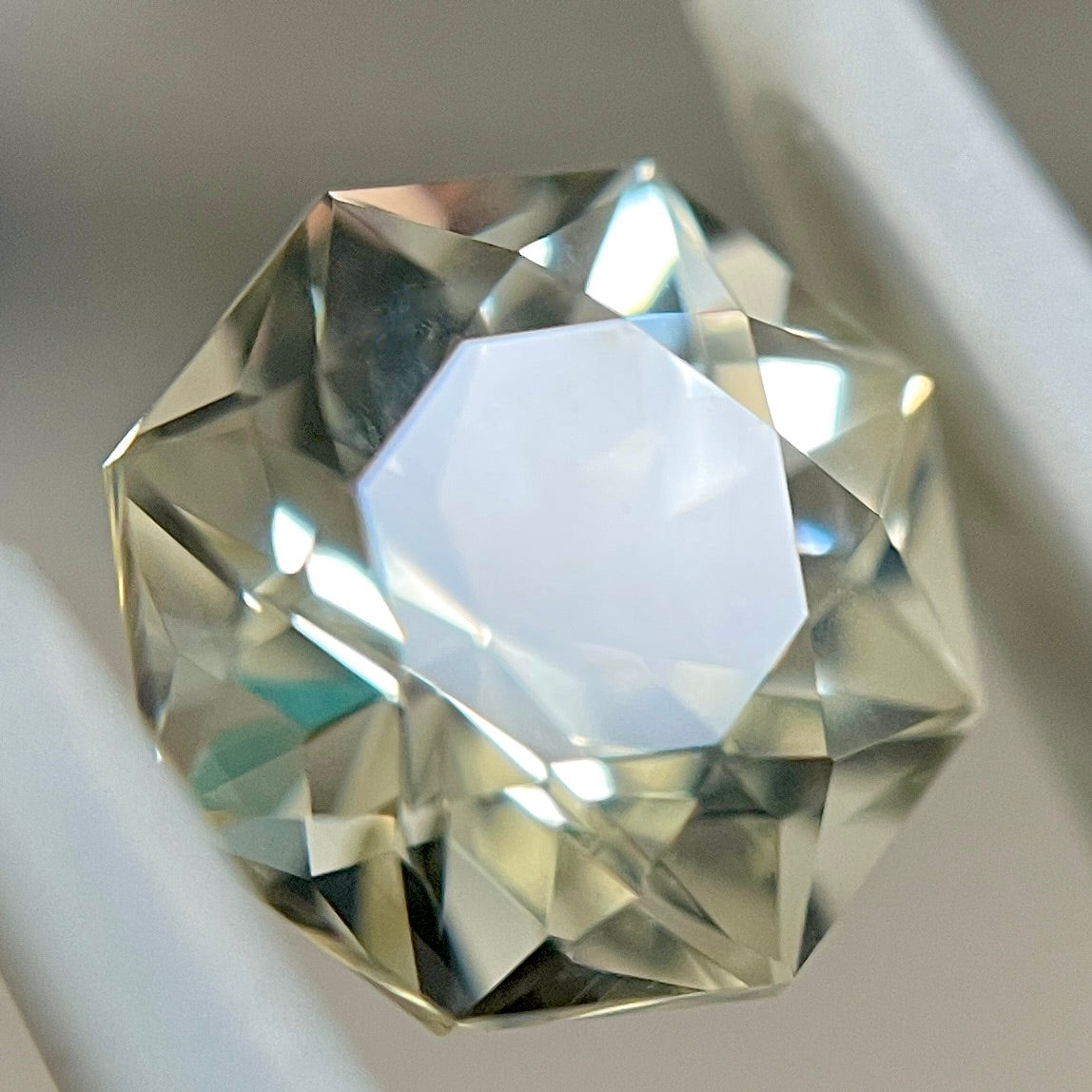 【💖GTCより特別出品💖】八卦ラブラドライト 1.18ct✨師匠作品