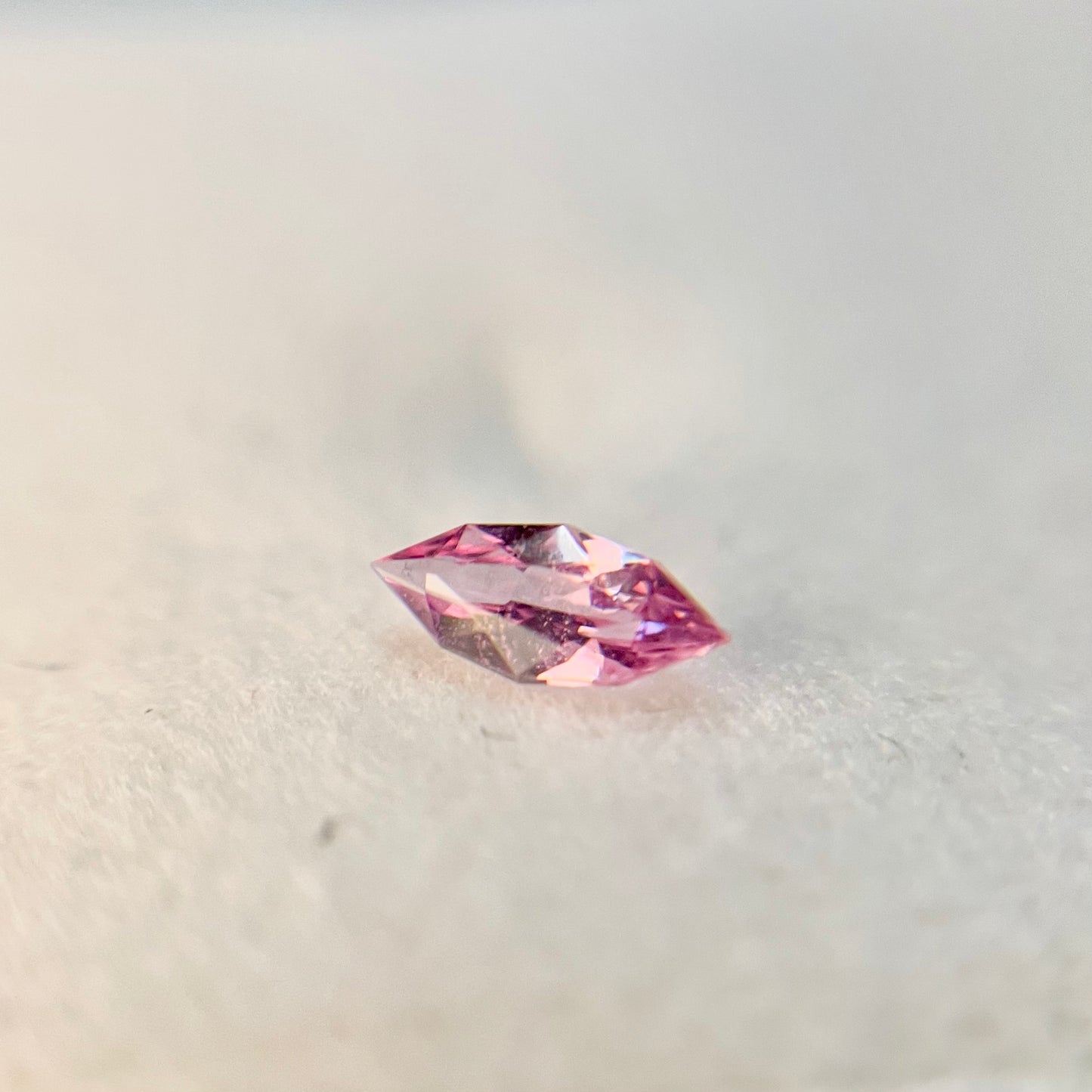 可憐なマーキスに花蓮なピンク🪷✨パパラチァサファイア0.133ct ピアッちゃん作品