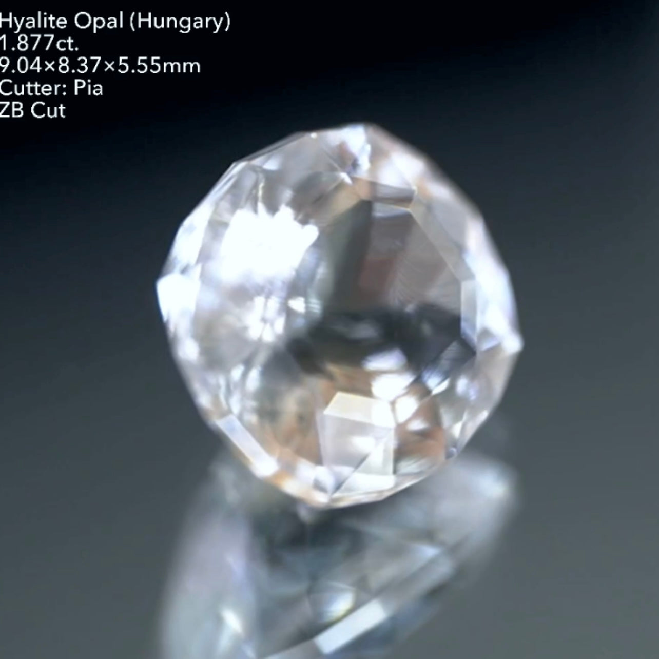 【ZBカット・クッションversion】2ctに迫る大粒ハイアライト1.887ct / 鑑別書(ハンガリー産地レポート)付き