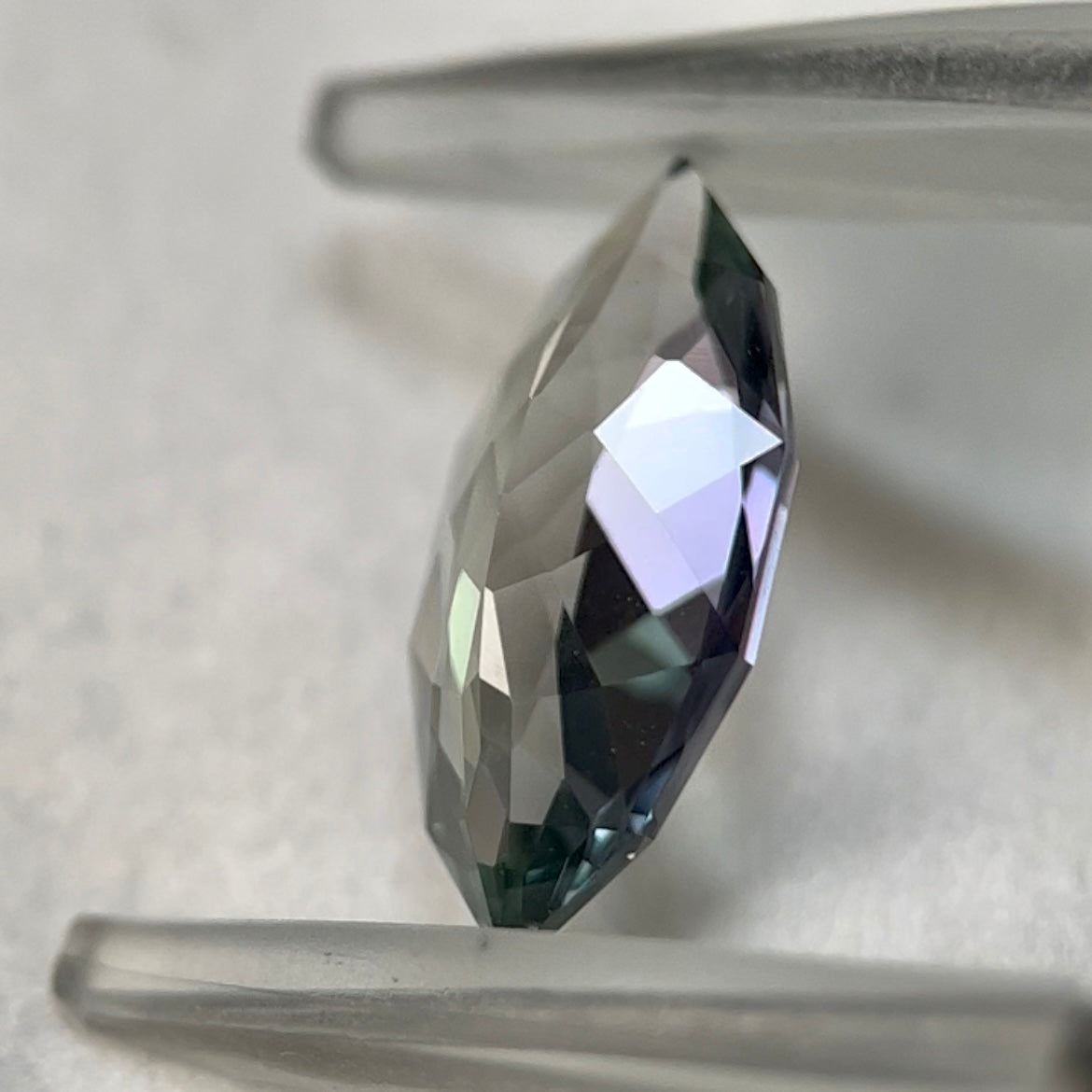 非加熱タンザナイト2.195ct. ファンシーマーキス ピアッちゃん作品