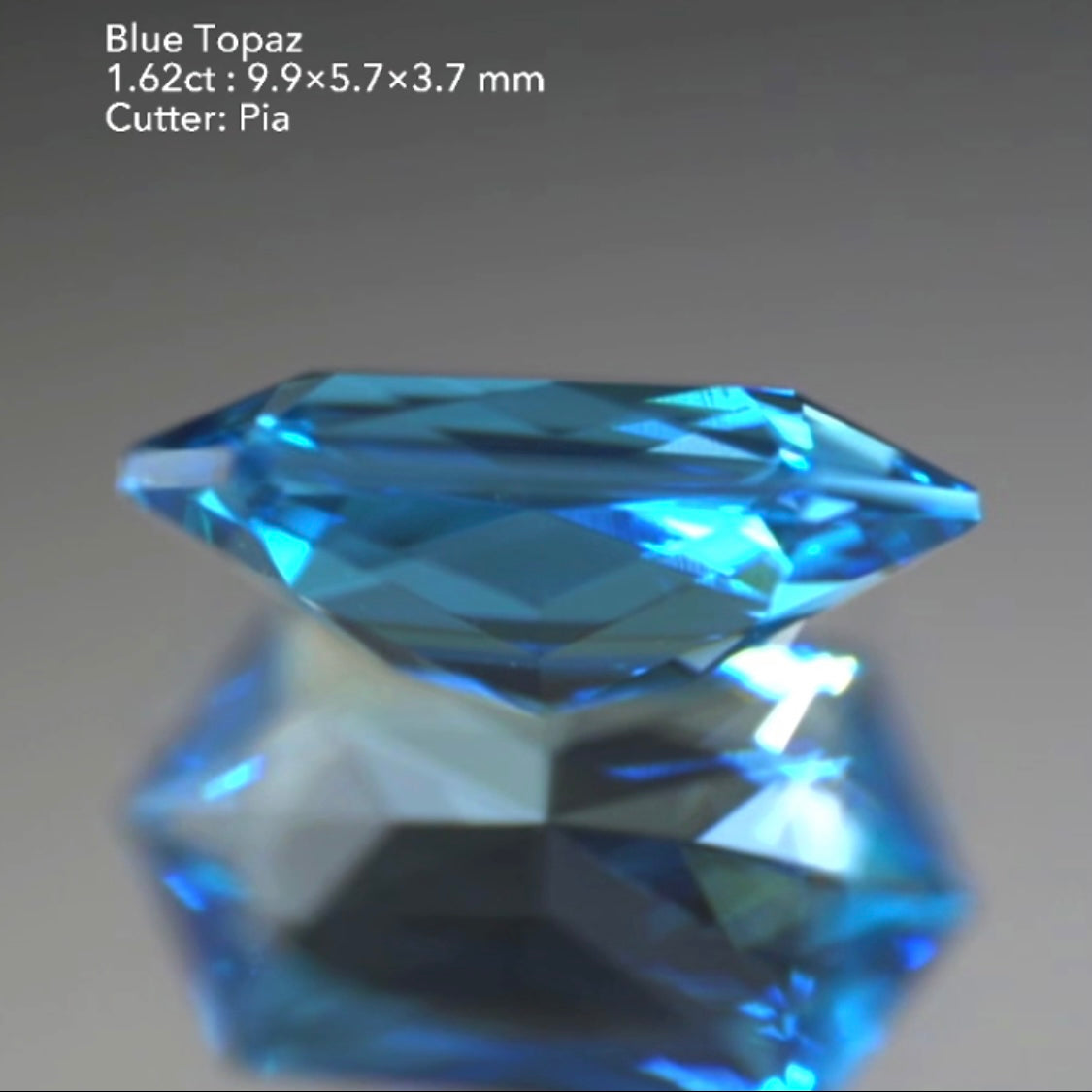 長い6角形「ロングヘキサゴン」✨ブルートパーズ1.62ct💎ピアッちゃん作品