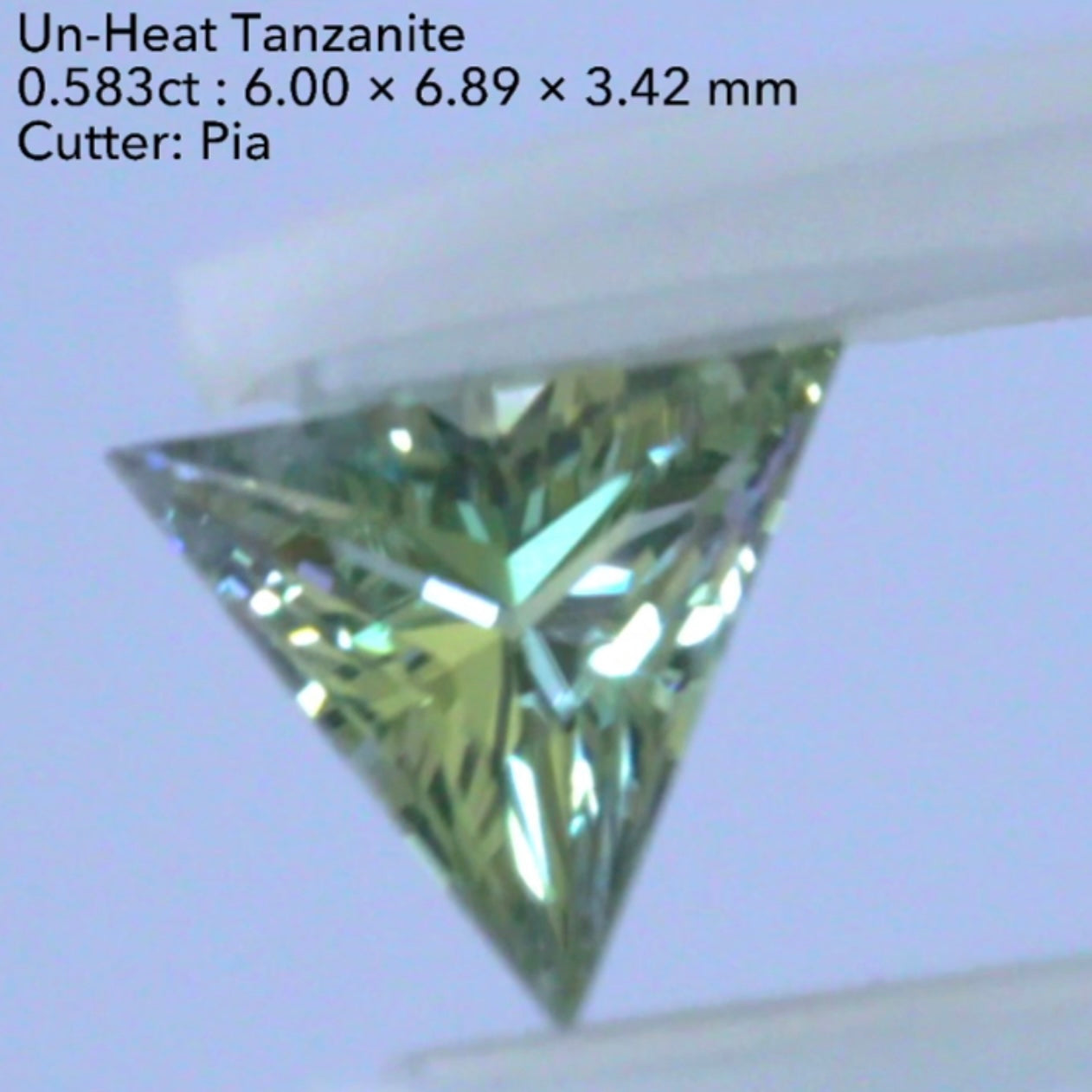 【SOLD OUT】非加熱ゾイサイト(タンザナイト)0.583ct💎ピアッちゃん作品✨