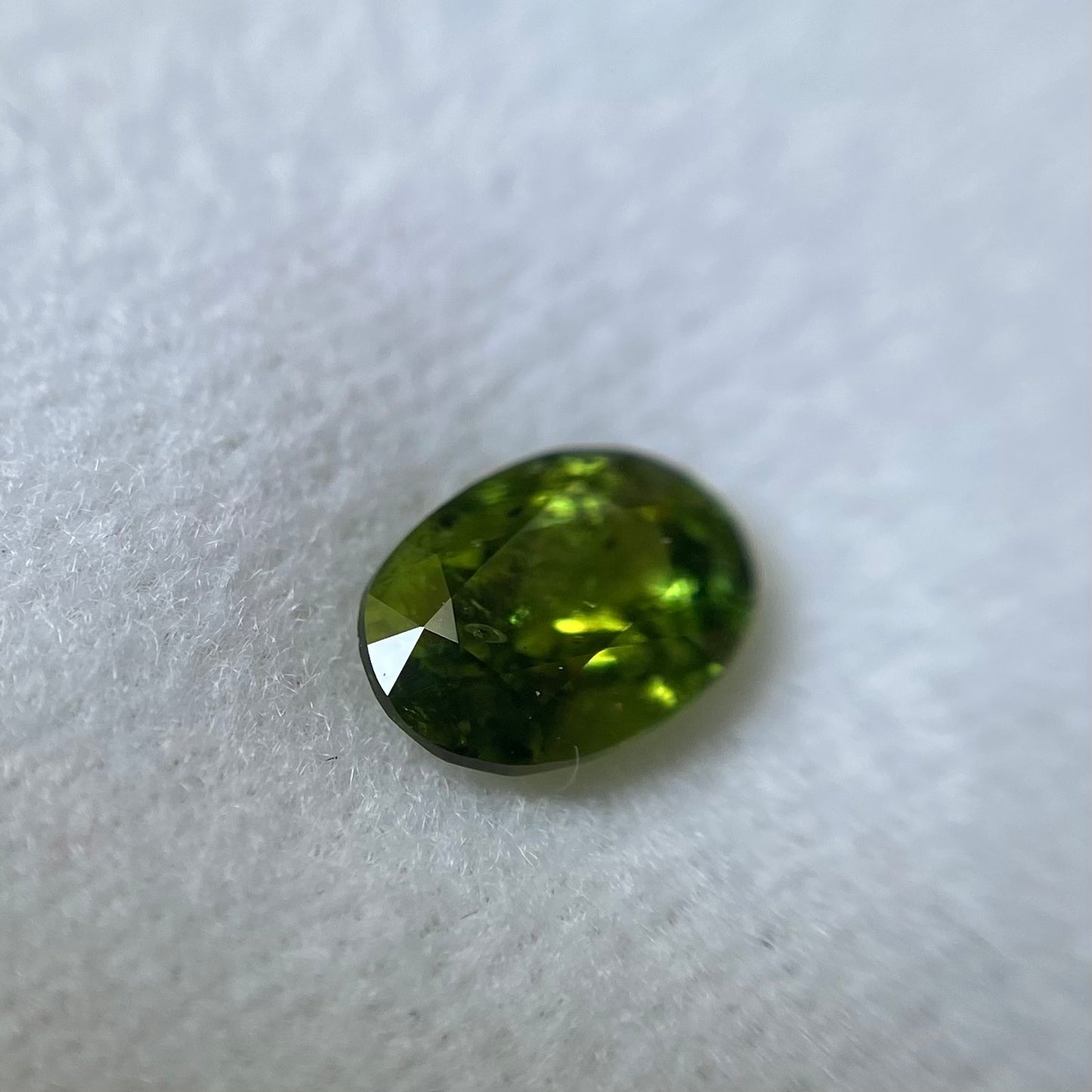 【“みどりの日”特別オークションその3】💖虹入🌈アイドクレース(ベスビアナイト)0.32ct☀️💎レイちゃん作品✨【5/1YouTubeライブご紹介作品】