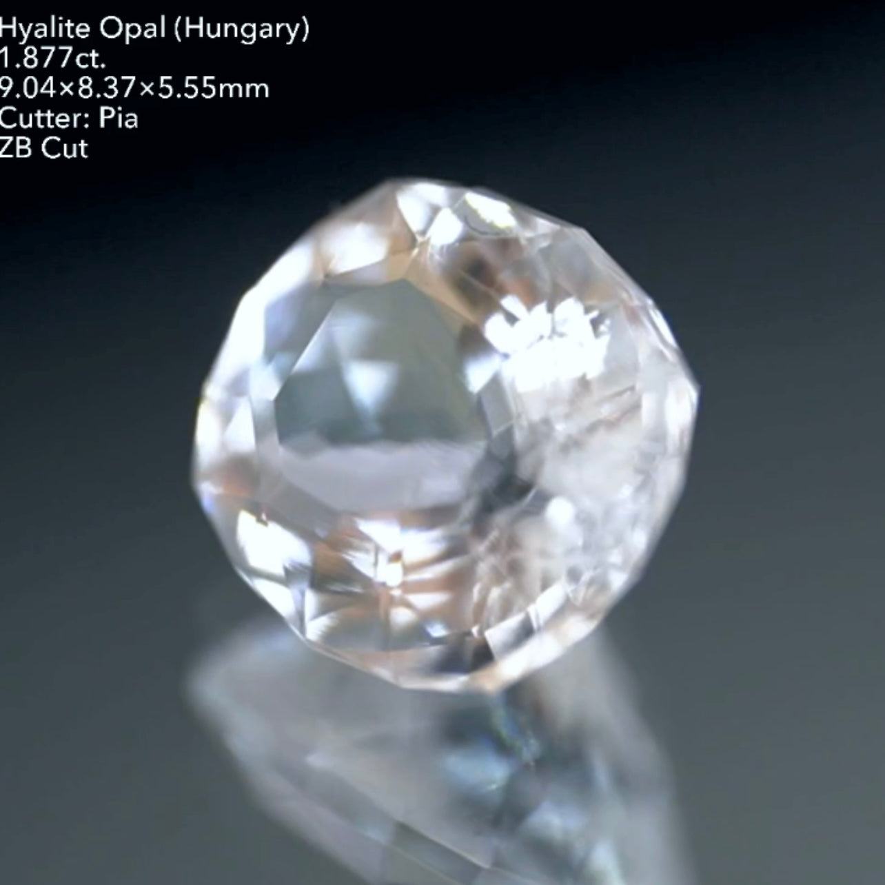 【ZBカット・クッションversion】2ctに迫る大粒ハイアライト1.887ct / 鑑別書(ハンガリー産地レポート)付き