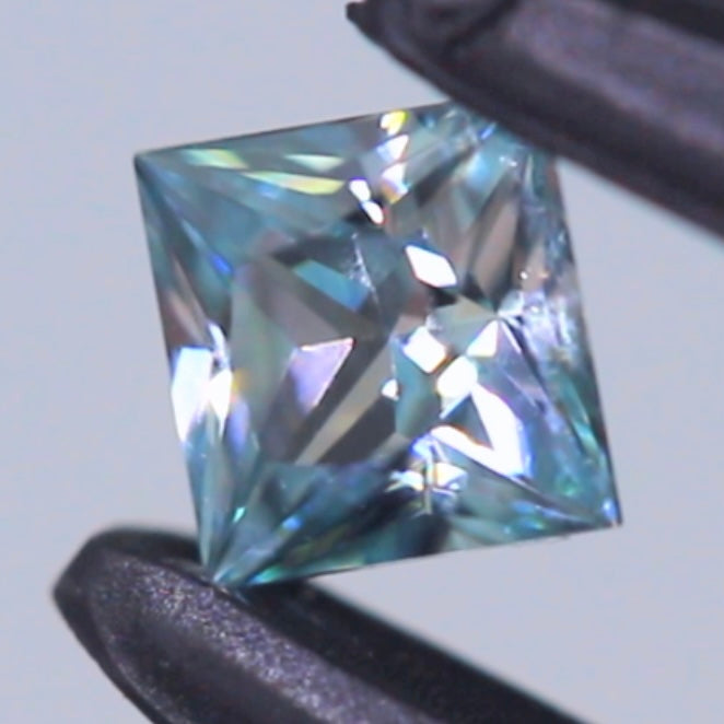 ピアッちゃん作品✨ プリンセスカットジルコン 3個セット💎トータル1ct UP💎3pc合計1.02ct💎 (0.33ct 0.33ct 0.36ct )