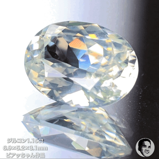第2スタジオからご紹介✌️溢れ出る無色の煌めき✨カラーレスジルコン 1.15ct💎ピアッちゃん作品👍突如開催❗️GTJ名物【時短オークション】こちらはクーポンはごめんなさい🙏
