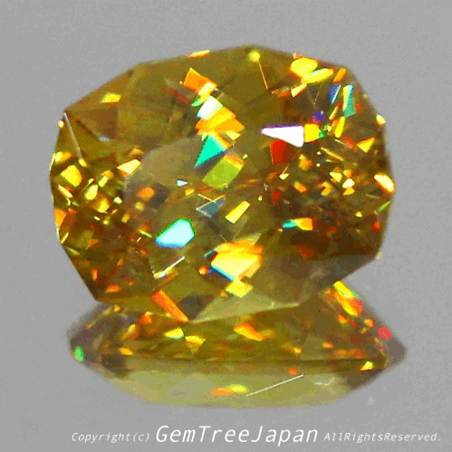 ついに完成❗️ファンシーカット1.28ct⭐️ハイレベルな万華鏡スフェーン✨✨✨この完成度の高さ「ヤバい」です❗️ピアっちゃんの凄腕さを感じます👍