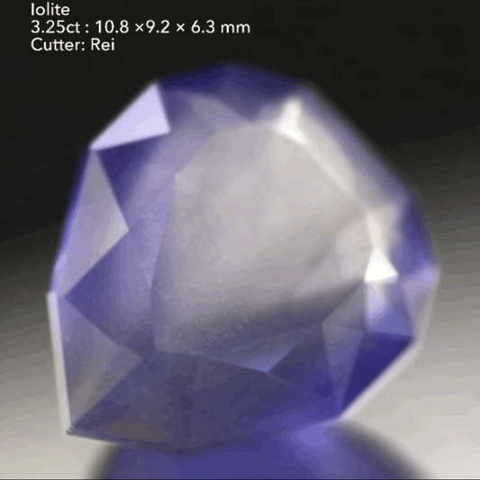 この雰囲気たまりません👍コロッとしたカクカクファンシーペアシェイプ💎シルキーアイオライト3.25ct✨レイちゃん作品