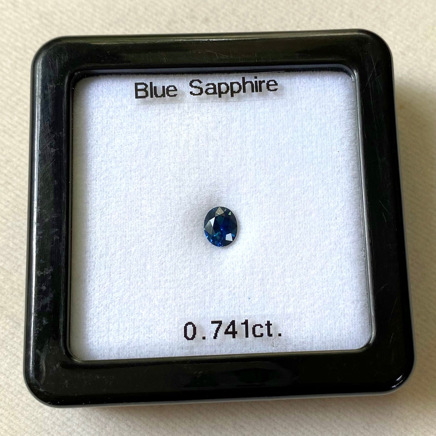 ブルーサファイア0.741ct💎ピアッちゃん作品
