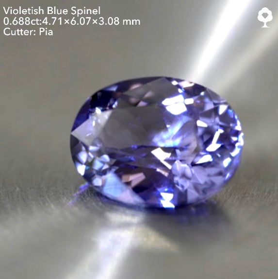 【SOLD OUT】暗みのない貴重なブルー系スピネル(バイオレティッシュブルー)0.688ct🔮ピアッちゃん作品(LIVE中のお問合せ一番乗り特価でのご紹介です)