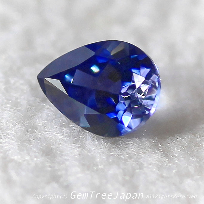 これぞ王道❗️癖のない色・形・輝き✨ベニトアイト0.25ct💎