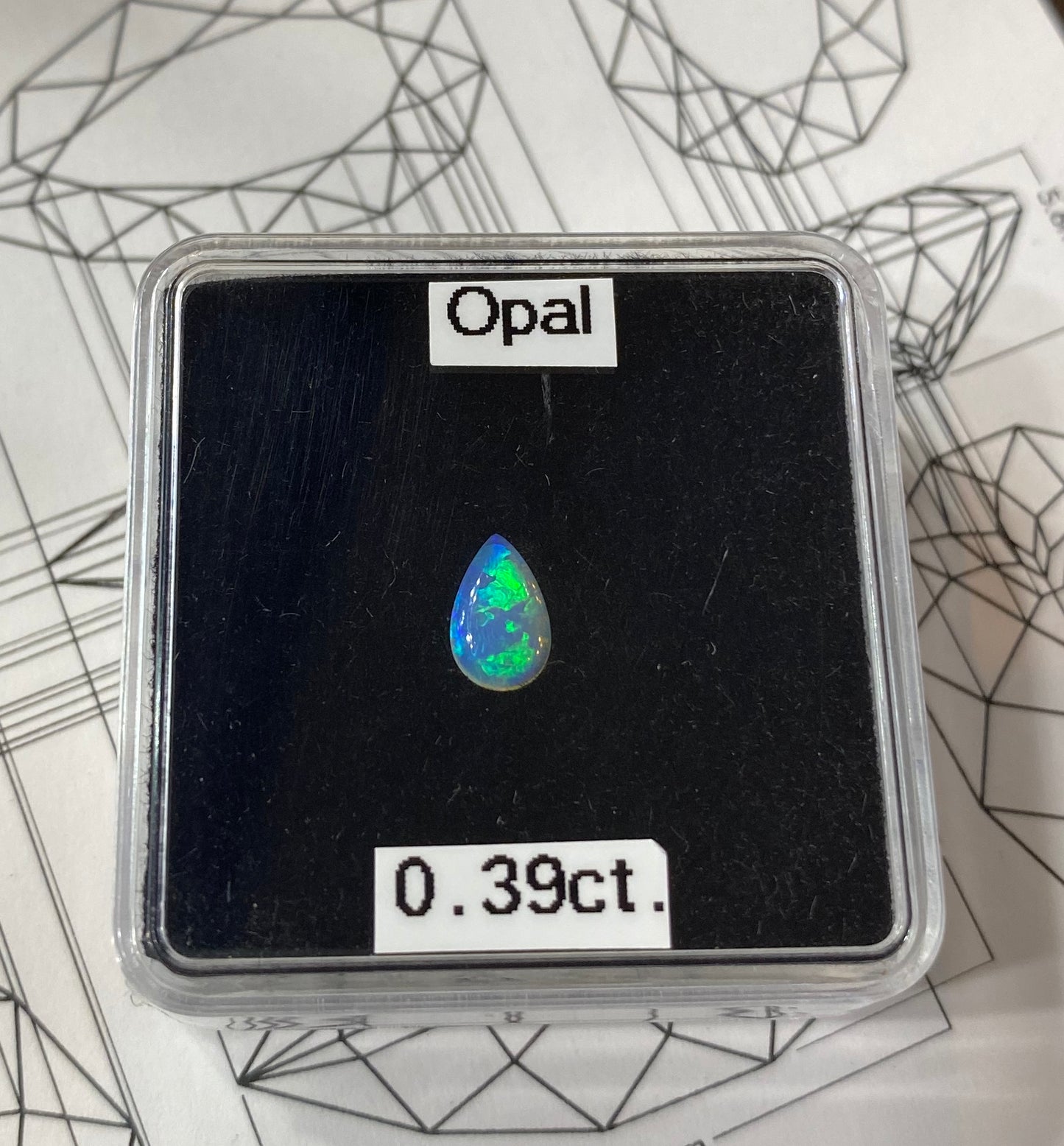 【LIVE配信商品】はコチラです❗️青系遊色✨オーストラリアオパール0.39ct💎