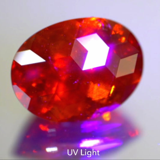 【SOLD OUT】これぞキューブスター🎁⭐️タンジェリン(スペサタイト)ガーネット2.60ct✨ゲオちゃん作品