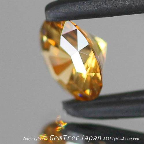 放射状に拡散される美しい輝き✨ゲオちゃん作品💎イエロー系ジルコン1.410ct👍【到着したての興奮特価】冷静さを取り戻し次第、通常価格へ変更😅