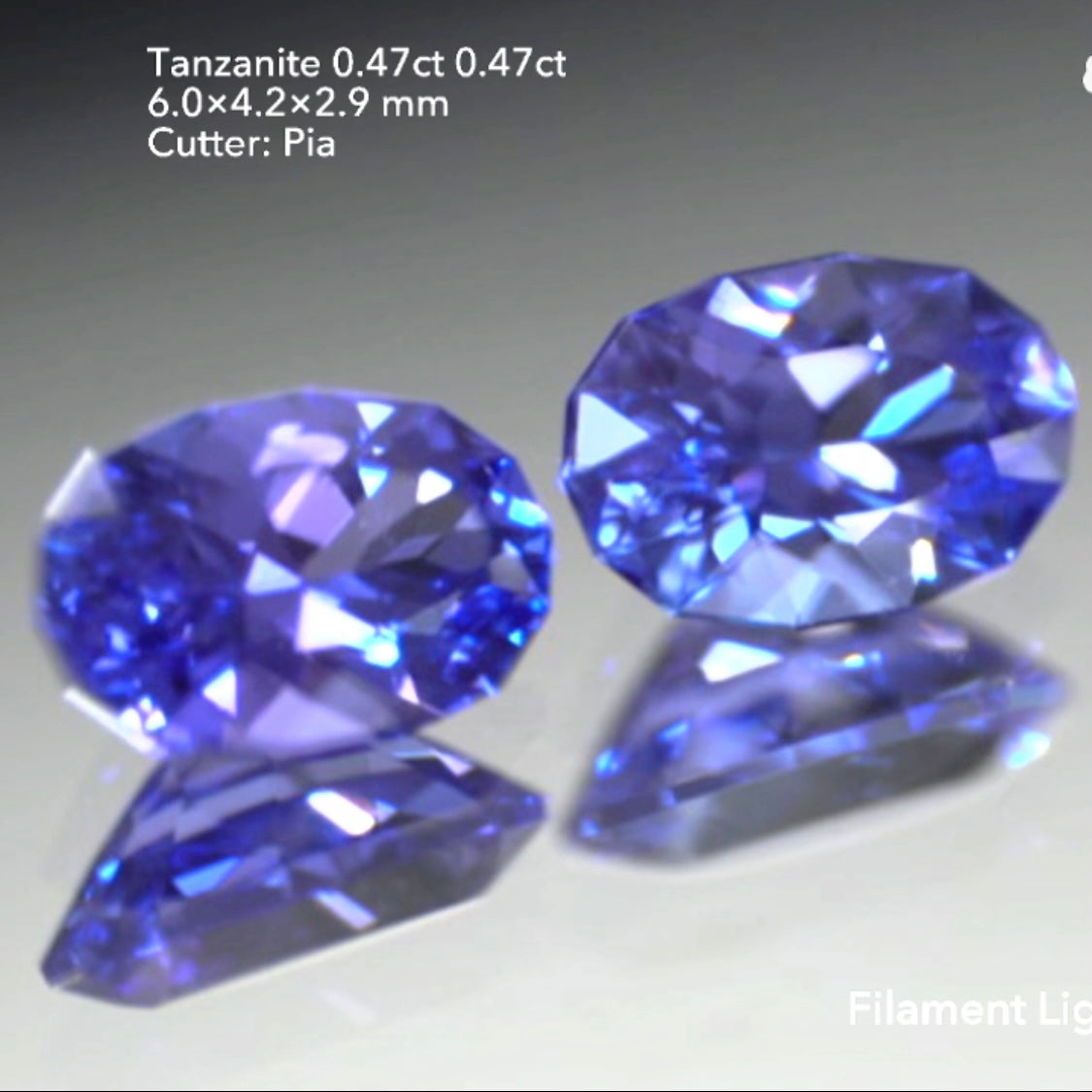 同サイズのファンシーオーバル2個セット💎💎色見比べタンザナイト0.47ct & 0.47ct★ピアッちゃん作品