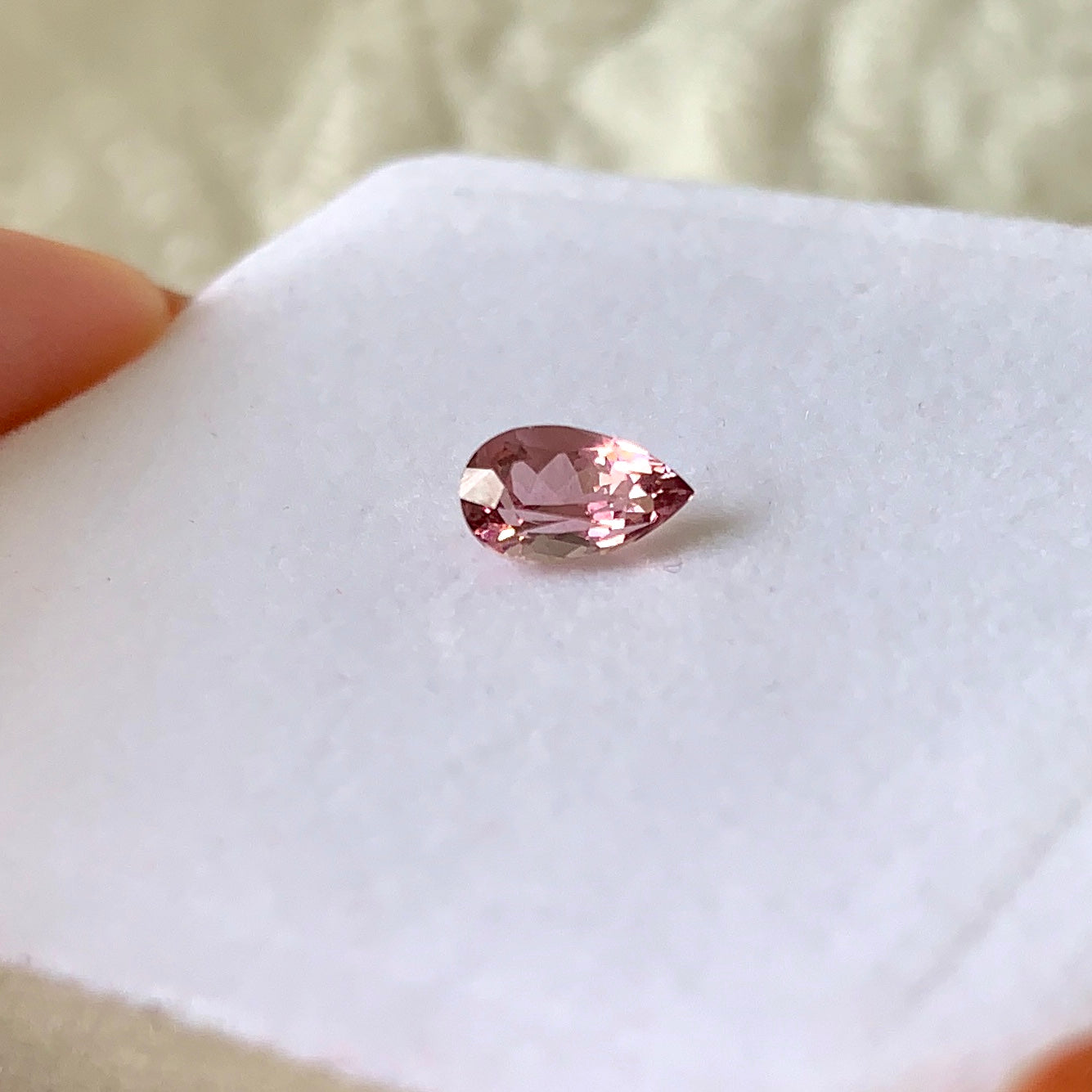 GTC動画紹介品👻💖マジカル系キラキラペアシェイプ2個計1.142ct🎃