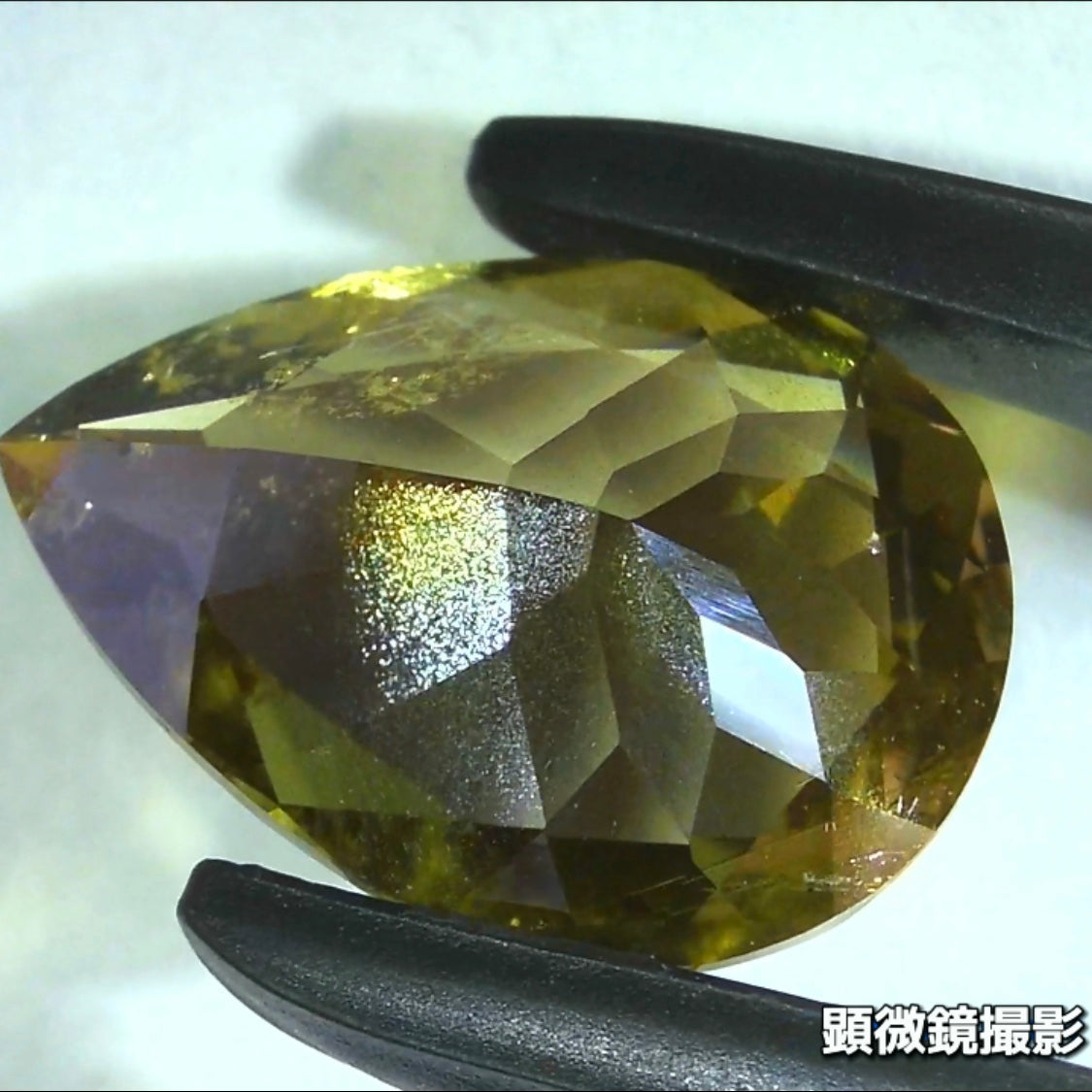 タンザニア産非加熱サファイア2.675ct💎“緑”特集第5弾は❗️ムーンストーンのシラーのように煌めきます✨ナントGemTreeAuction 1円スタート👍こちらは11月13日(金曜日)「22時00分終了」となります⏰