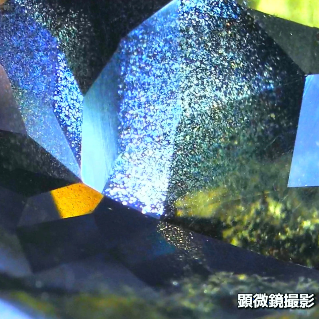 タンザニア産非加熱サファイア2.675ct💎“緑”特集第5弾は❗️ムーンストーンのシラーのように煌めきます✨ナントGemTreeAuction 1円スタート👍こちらは11月13日(金曜日)「22時00分終了」となります⏰