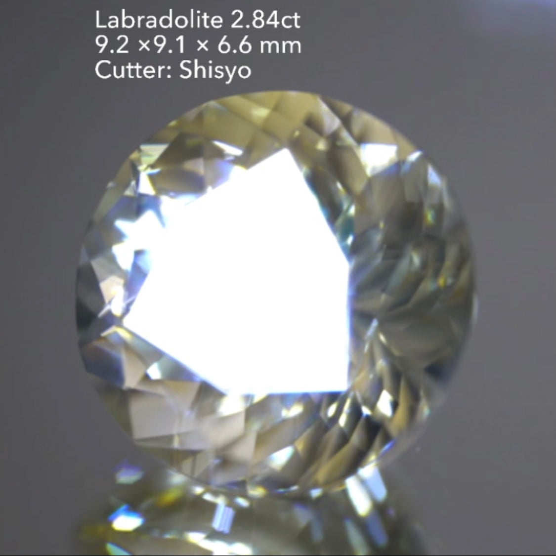 【SOLD OUT】6角形テーブルラブラドライト2.84ct✨師匠作品👍LIVE中お問合せ一番乗り特価でご紹介です♪