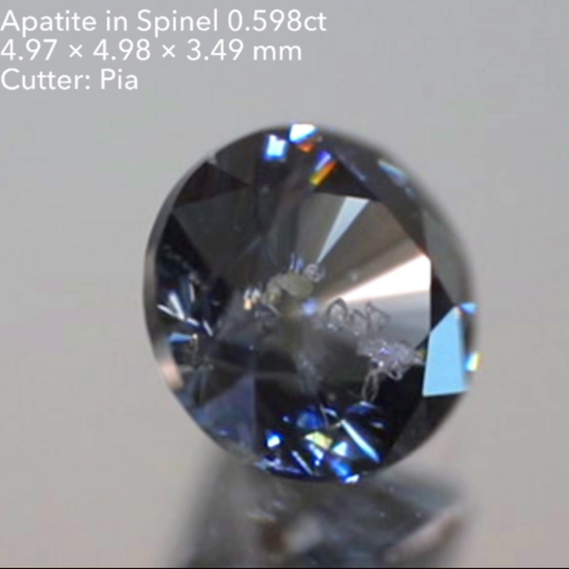 【SOLD OUT】渋い美色と鋭い美カット✨アパタイトinスピネル0.598ct💎ピアッちゃん作品