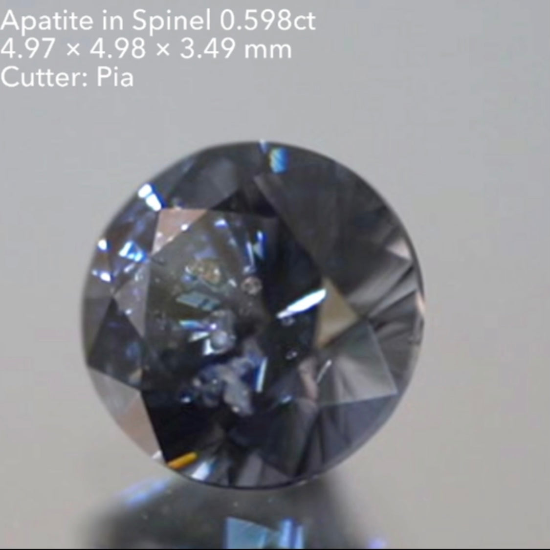 【SOLD OUT】渋い美色と鋭い美カット✨アパタイトinスピネル0.598ct💎ピアッちゃん作品