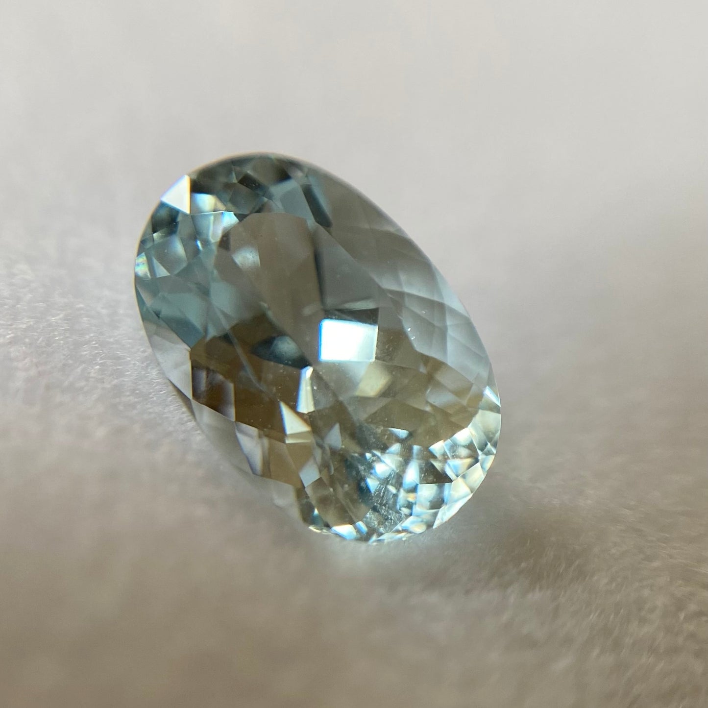 淡いけどキラキラ🎶アクアブルートパーズ1.25ct❤︎4/2ご紹介プチプラ作品✨クーポンはごめんなさい🙇♀️🙇♀️🙇♀️