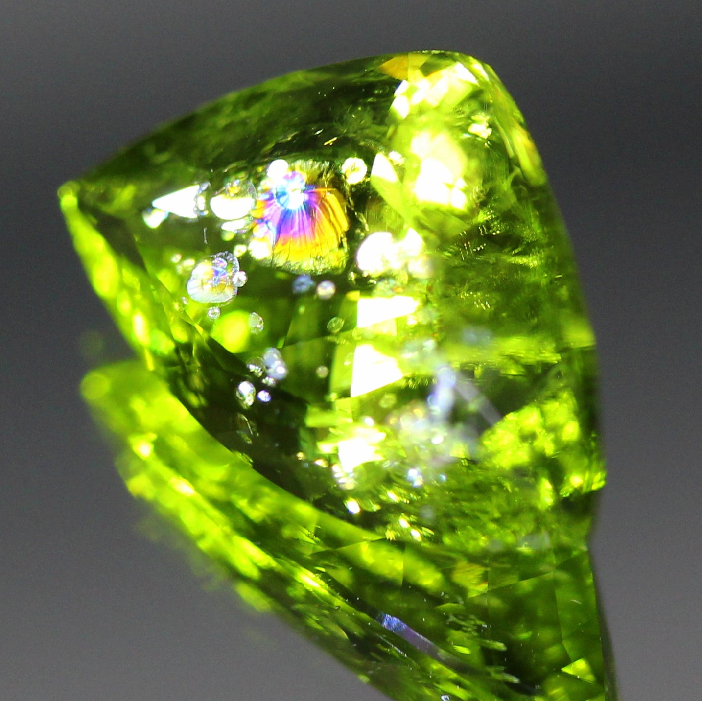 「天国インクル」パキスタンペリドット 4.24ct レイちゃん作品✨ 3/12 プレミア配信💎🌳⚡️