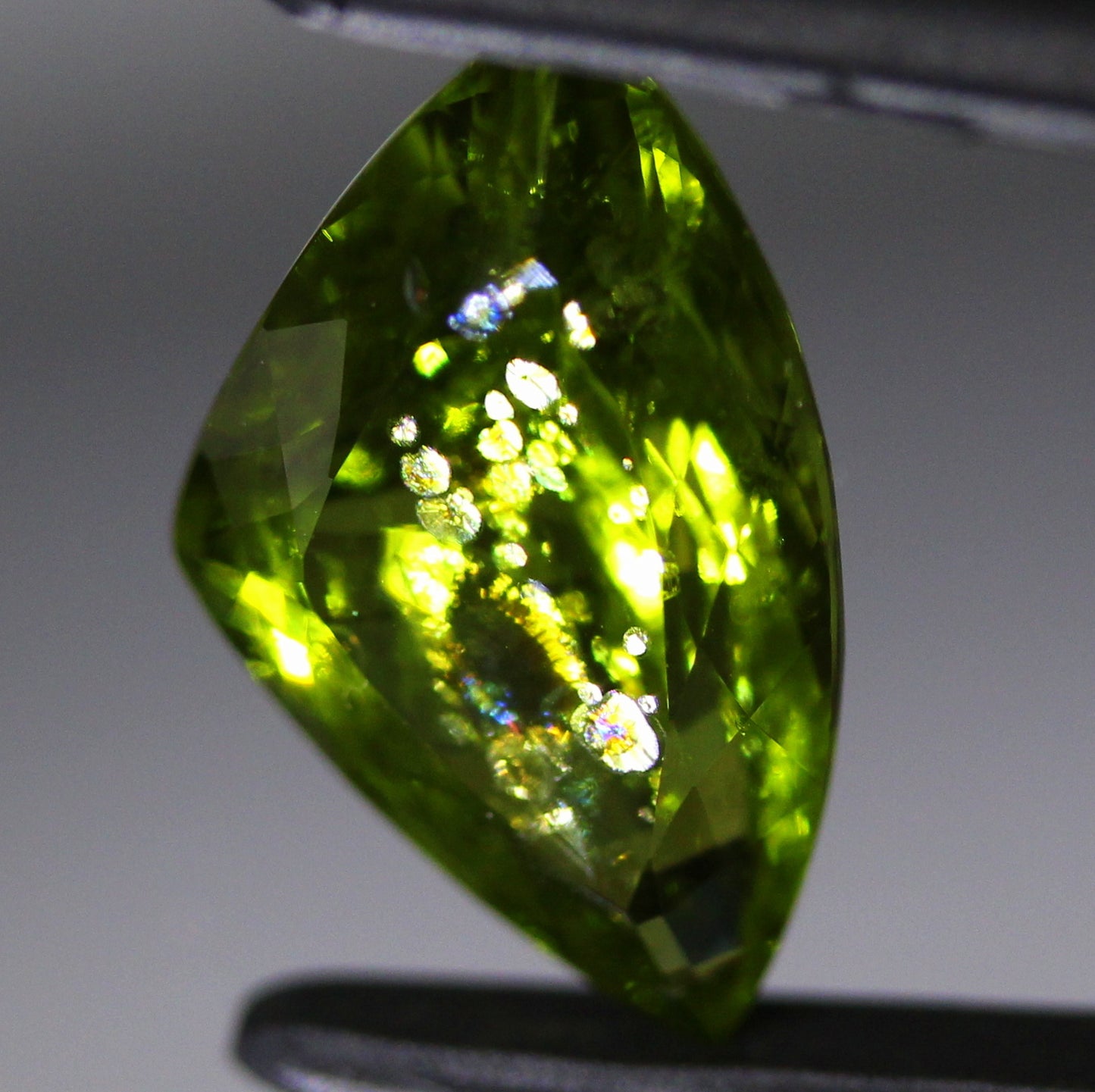「天国インクル」パキスタンペリドット 4.24ct レイちゃん作品✨ 3/12 プレミア配信💎🌳⚡️