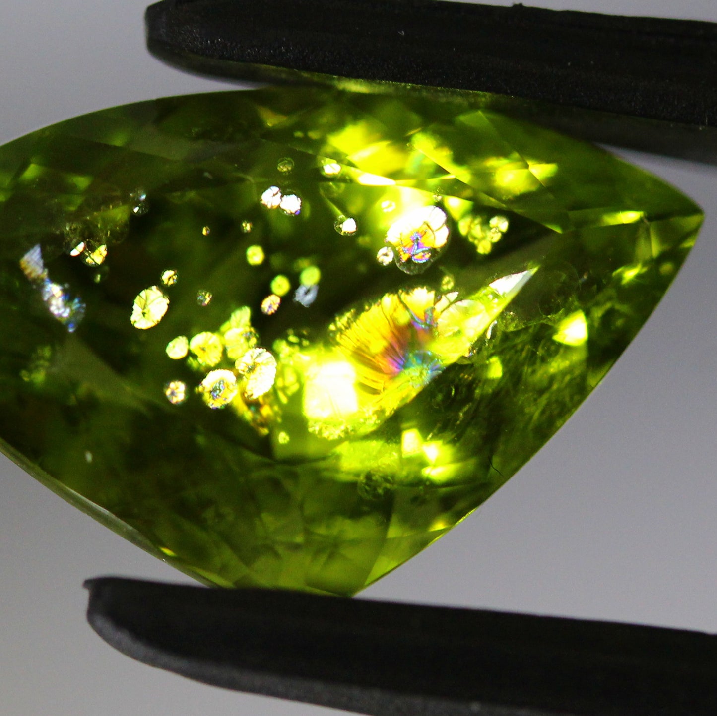 「天国インクル」パキスタンペリドット 4.24ct レイちゃん作品✨ 3/12 プレミア配信💎🌳⚡️