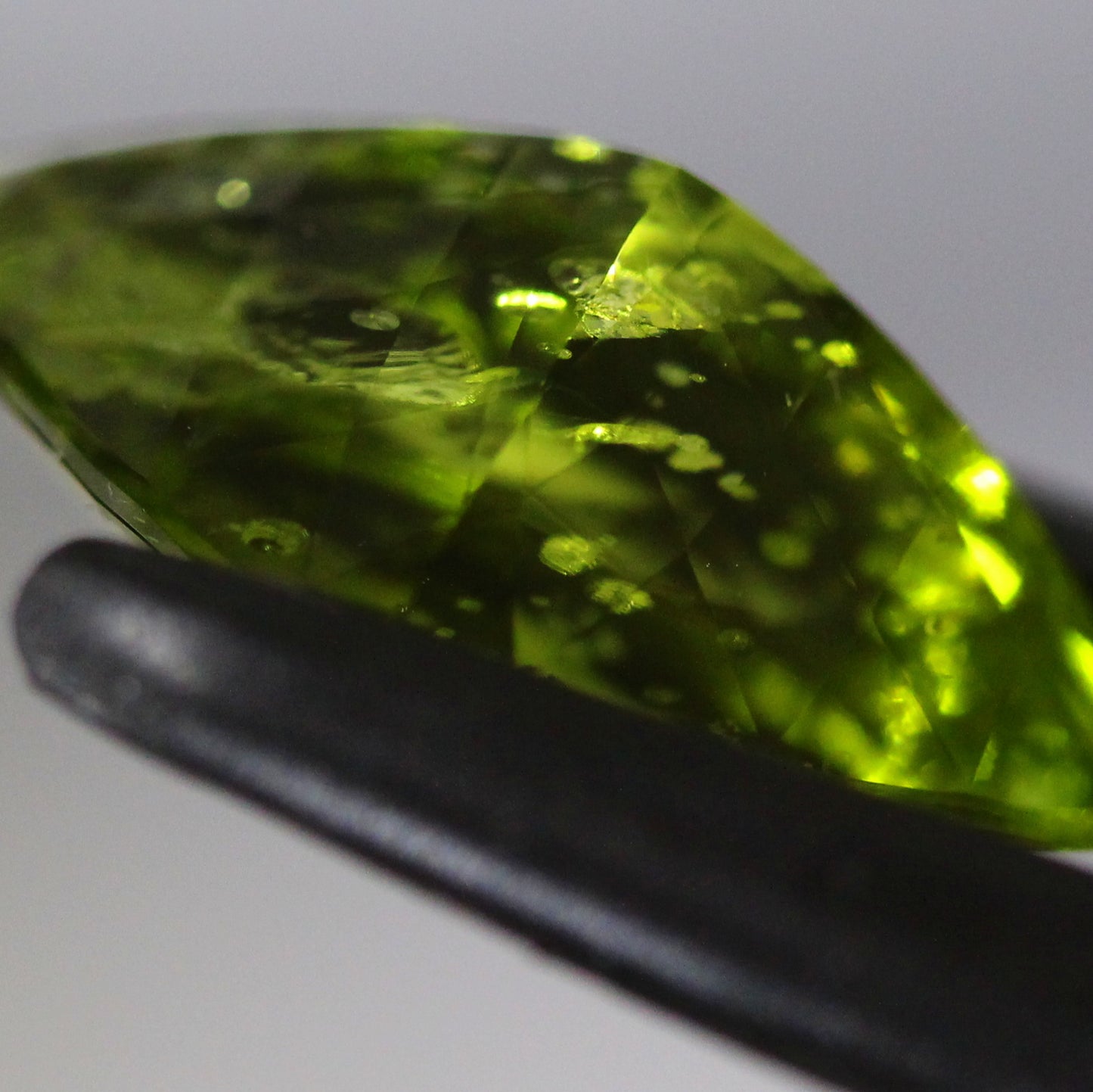 「天国インクル」パキスタンペリドット 4.24ct レイちゃん作品✨ 3/12 プレミア配信💎🌳⚡️