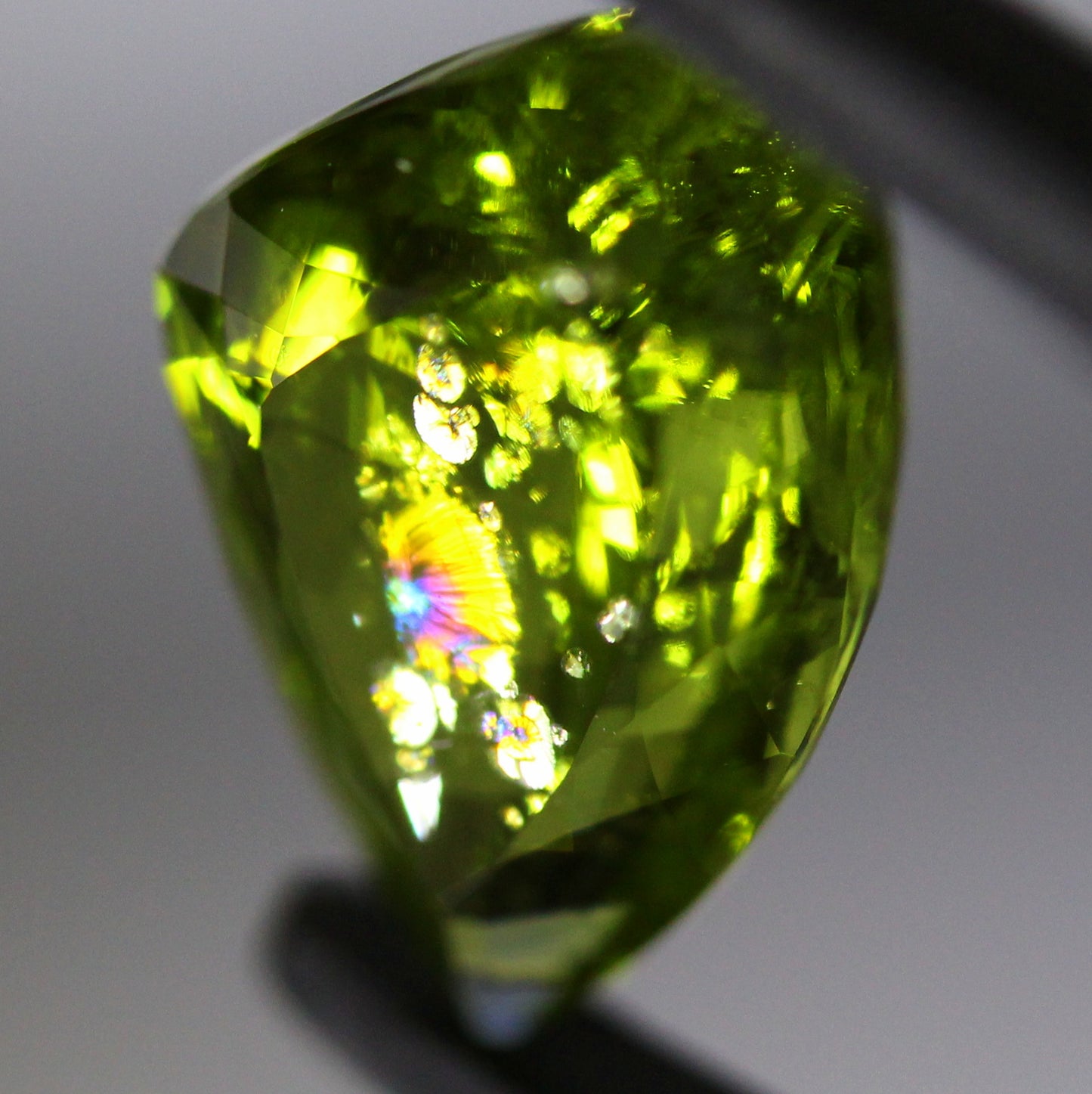 「天国インクル」パキスタンペリドット 4.24ct レイちゃん作品✨ 3/12 プレミア配信💎🌳⚡️
