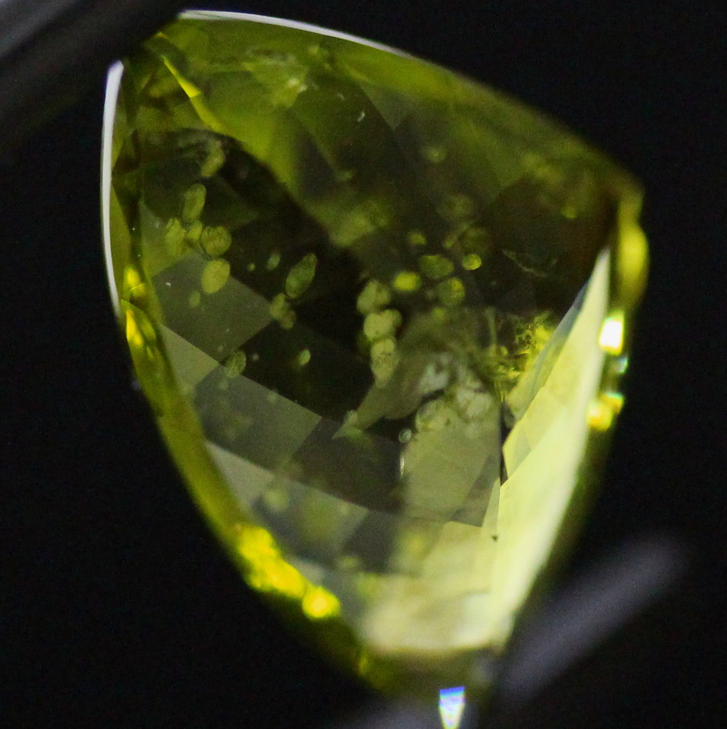 「天国インクル」パキスタンペリドット 4.24ct レイちゃん作品✨ 3/12 プレミア配信💎🌳⚡️