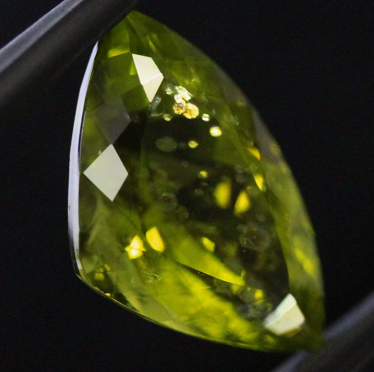 「天国インクル」パキスタンペリドット 4.24ct レイちゃん作品✨ 3/12 プレミア配信💎🌳⚡️