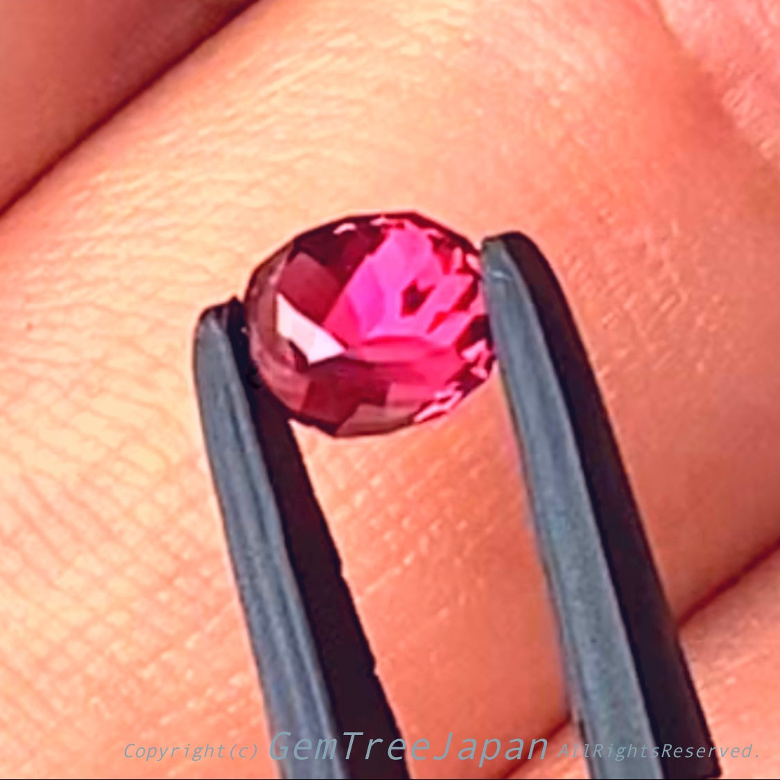 ファンシーオーバル3本立て❗️その3“ロードライトガーネットversion”1.11ct✨