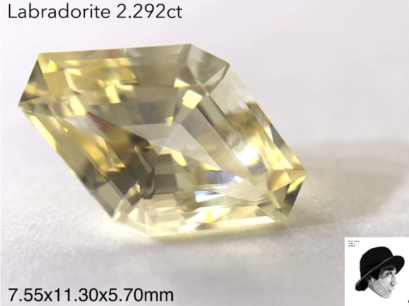 【このカット残り3石】ゴールデンラブラドライト2.292ct『“ファンシーカイト”シリーズ』💎ゲオ先生作品✨