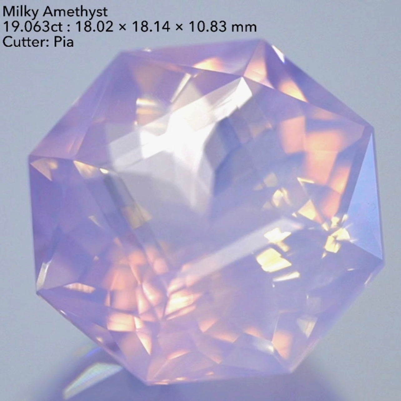 【7/20(水)終了‼️1ヶ月オークション‼️】美しさ・面白さ・カットの融合👏ミルキーアメジスト19.063ct