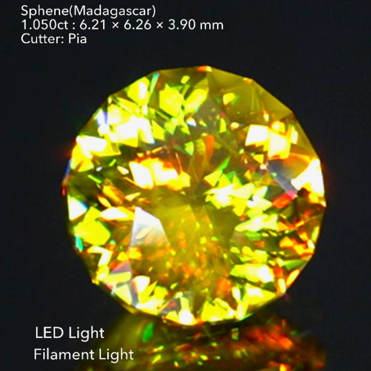 【万華鏡ファンシーラウンド】マダガスカル産スフェーン1.050ct