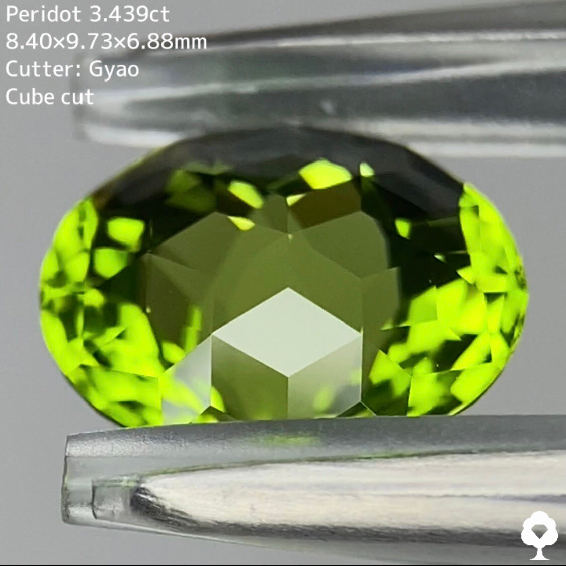 お客さま専用【Cube Cut】ペリドット 3.439ct