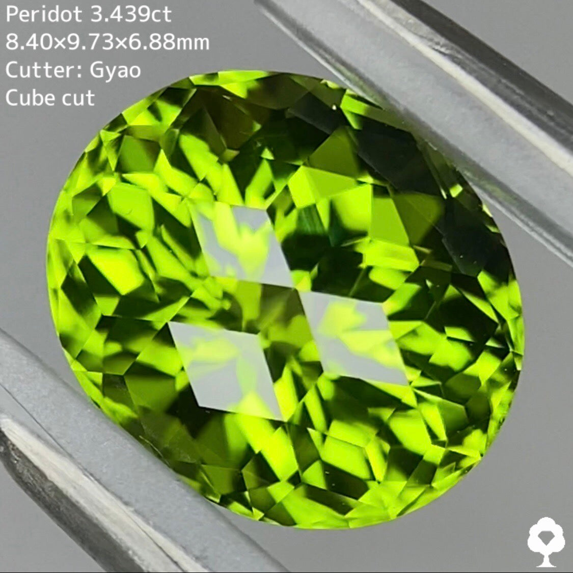 お客さま専用【Cube Cut】ペリドット 3.439ct