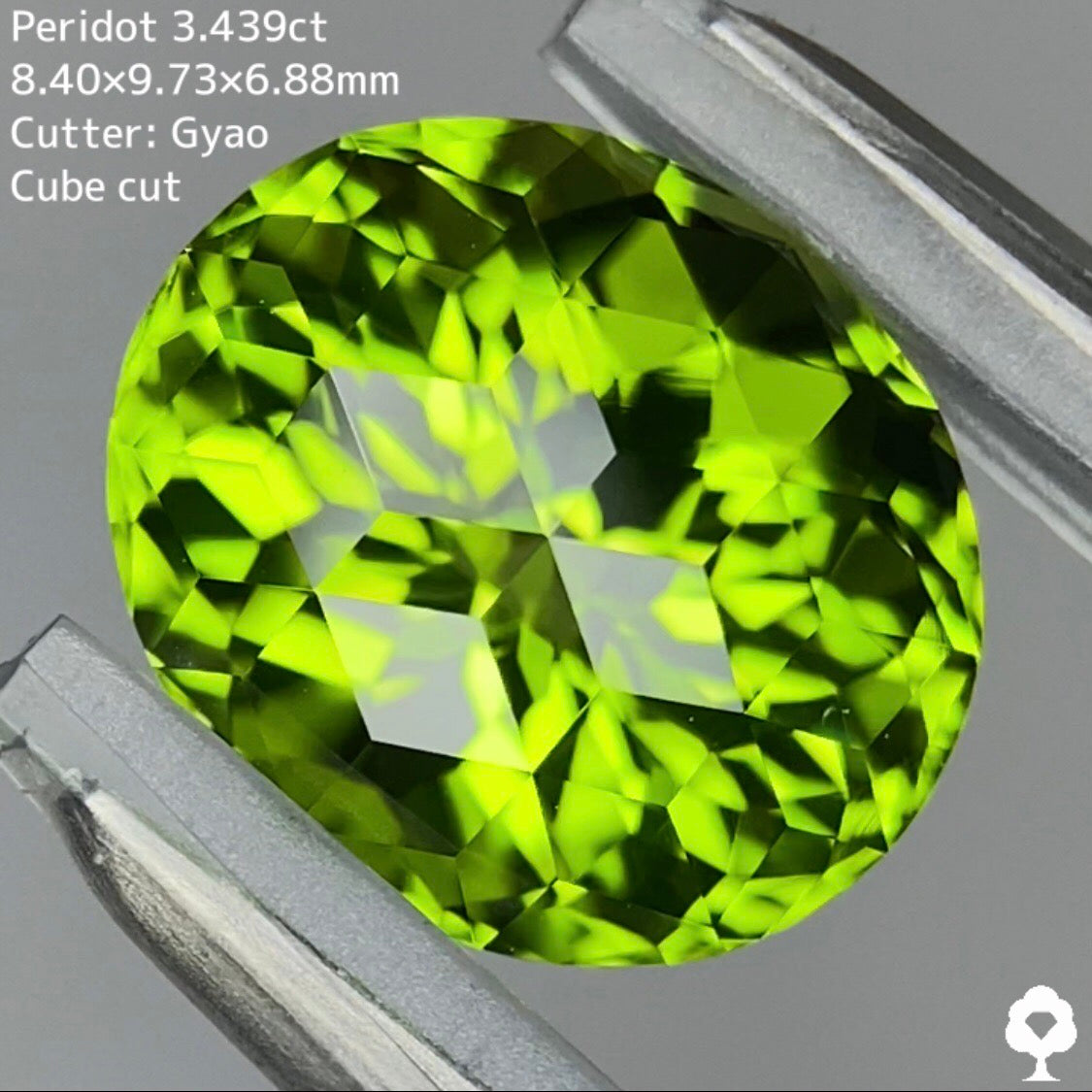 お客さま専用【Cube Cut】ペリドット 3.439ct