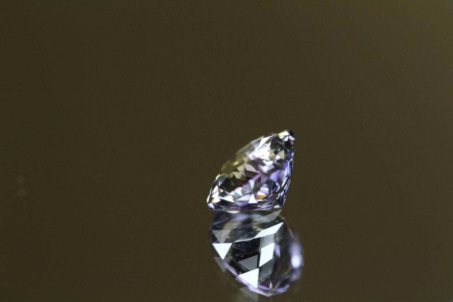 【お客さま専用】奥深いカメレオンカラーがクールかつ華やか★非加熱ゾイサイト1.059ct.