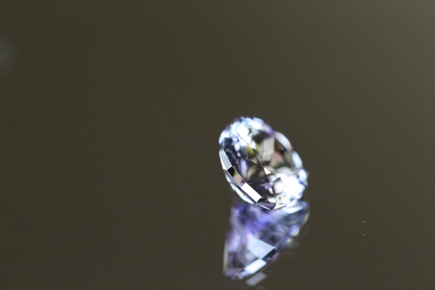 【お客さま専用】奥深いカメレオンカラーがクールかつ華やか★非加熱ゾイサイト1.059ct.
